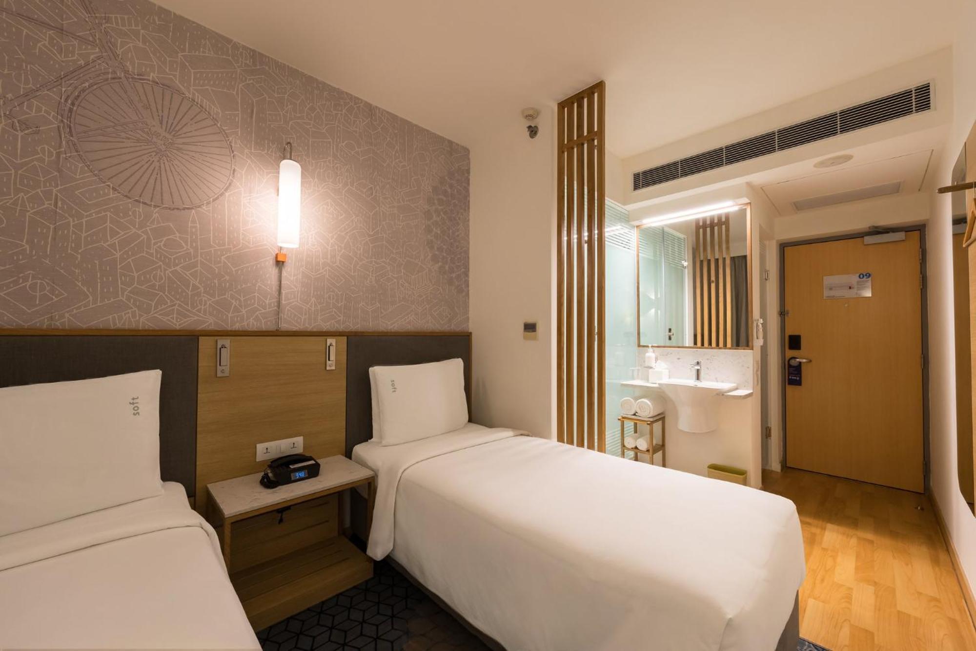 Express New Town By Ihg Hotel 3*